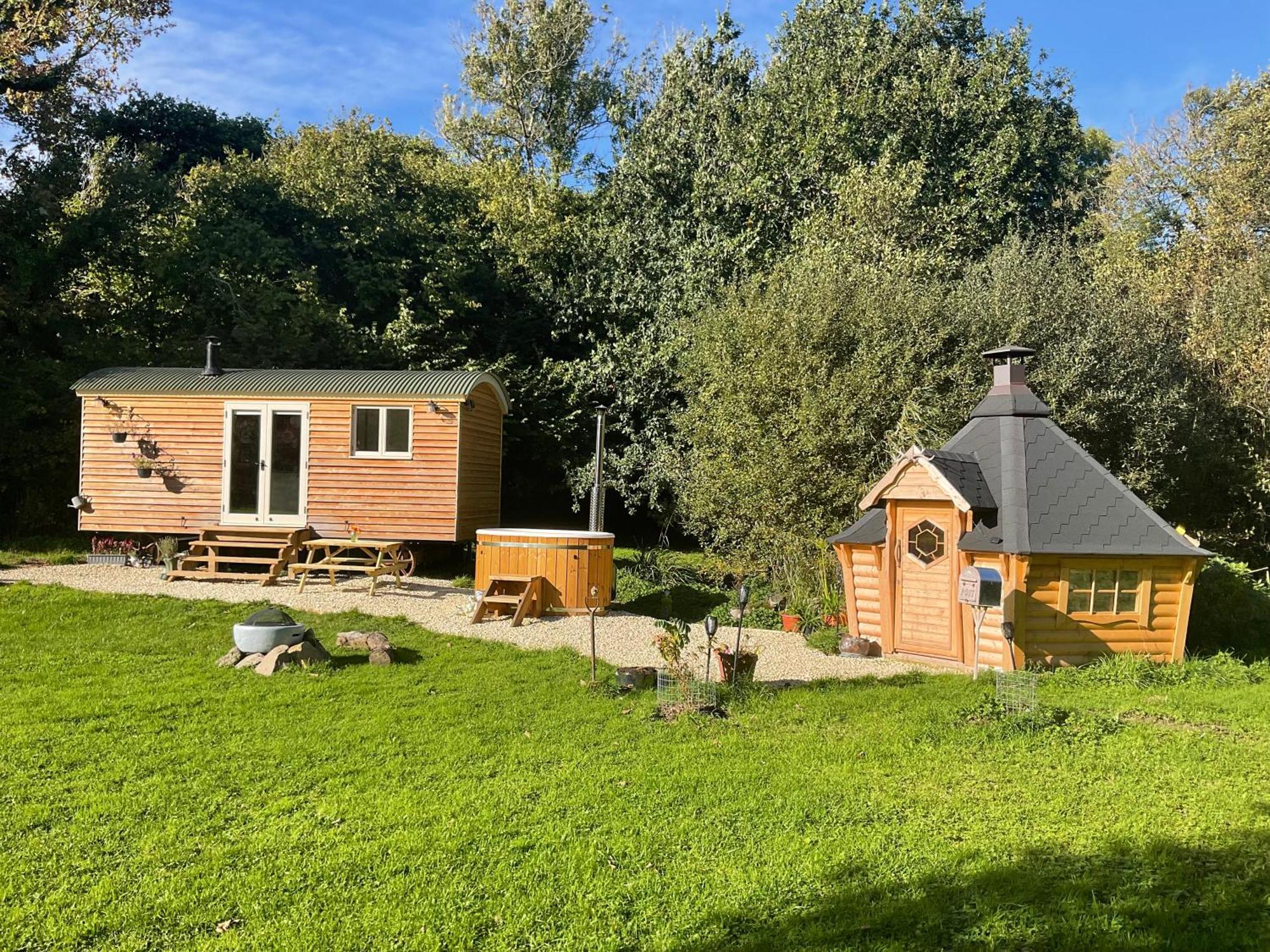 Gillan Creek Retreat Hotel Helston Kültér fotó